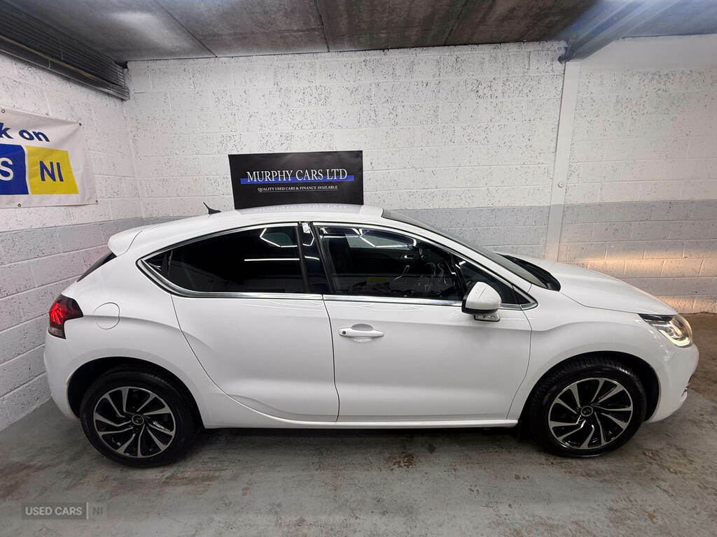 DS DS 4 1.6 Bluehdi Elegance White #6