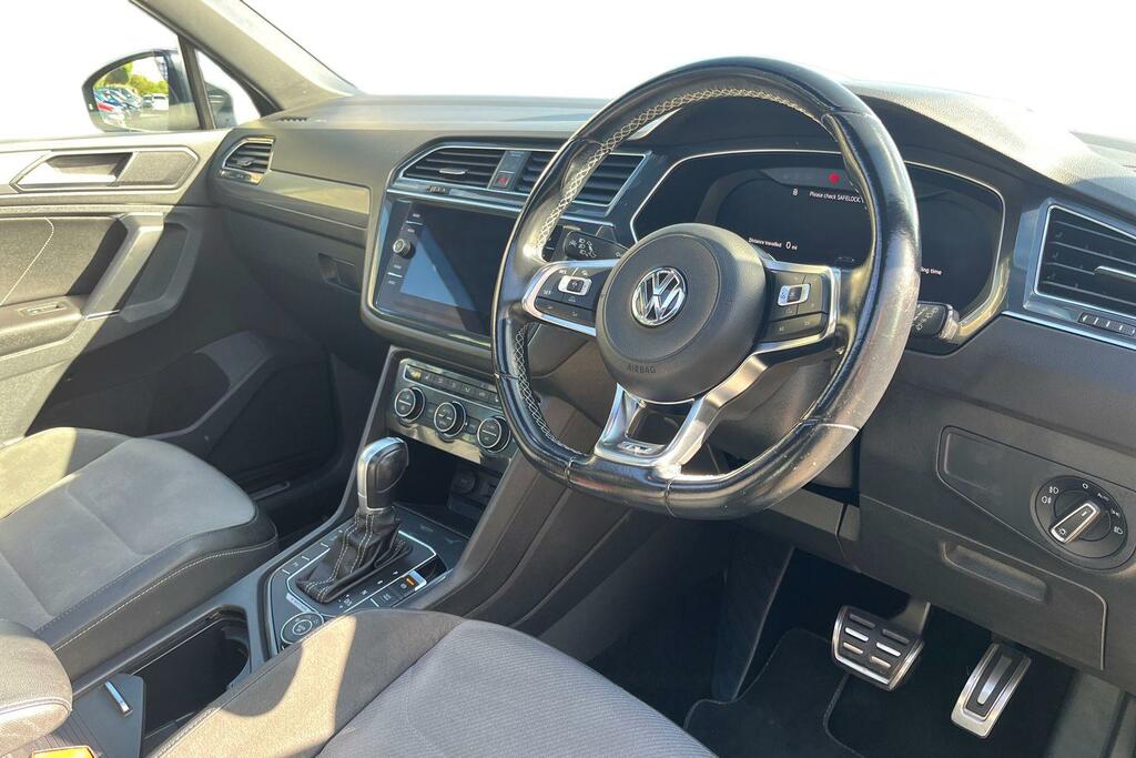 Volkswagen Tiguan Se Navigation White #6