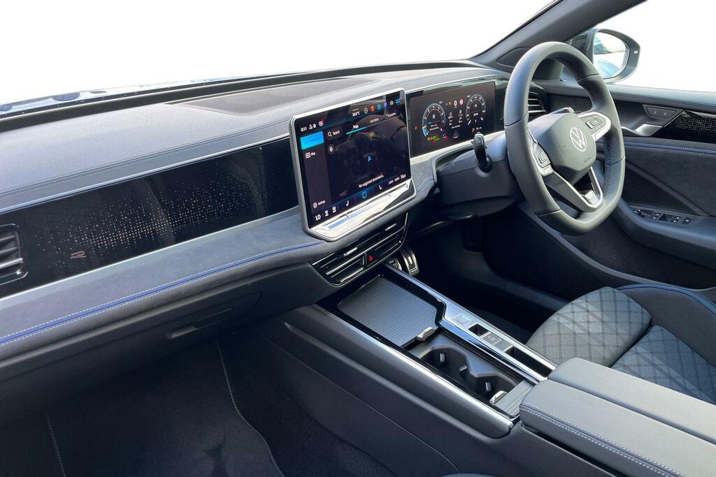 Volkswagen Passat 1.5 Etsi Mhev R-line Estate Hybrid Dsg Blue #2