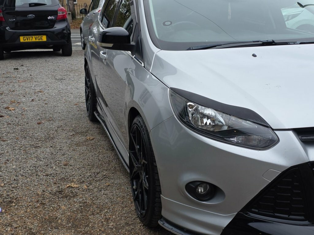 Ford Focus 2.0T Ecoboost St-3 Euro 5 Ss Black #9