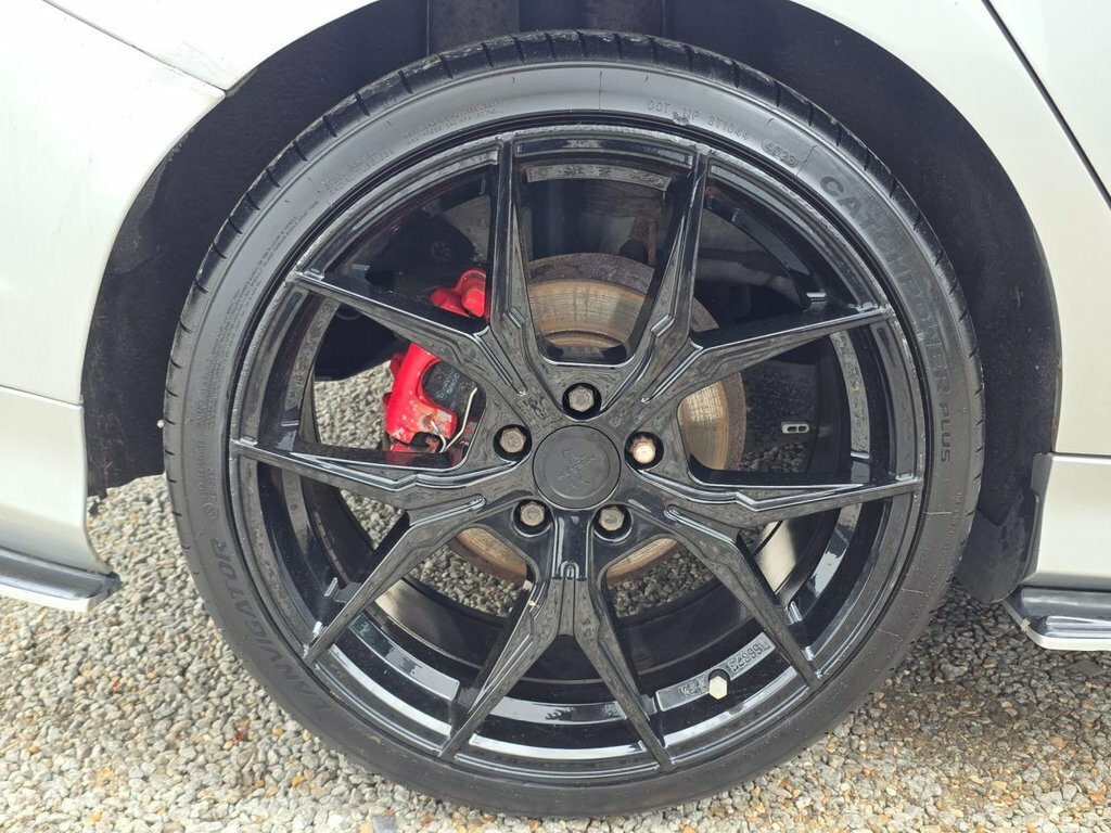 Ford Focus 2.0T Ecoboost St-3 Euro 5 Ss Black #16