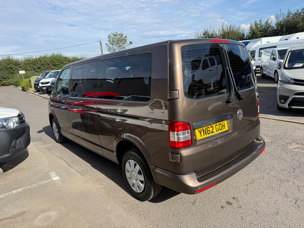 Volkswagen Transporter Shuttle 2.0 Td T30 Se Dsg L1 H1 Black #5