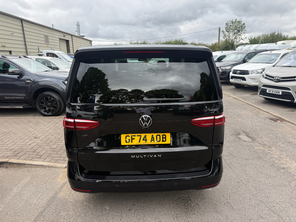 Volkswagen Multivan Life Tdi Dsg 7 Seater Black #4