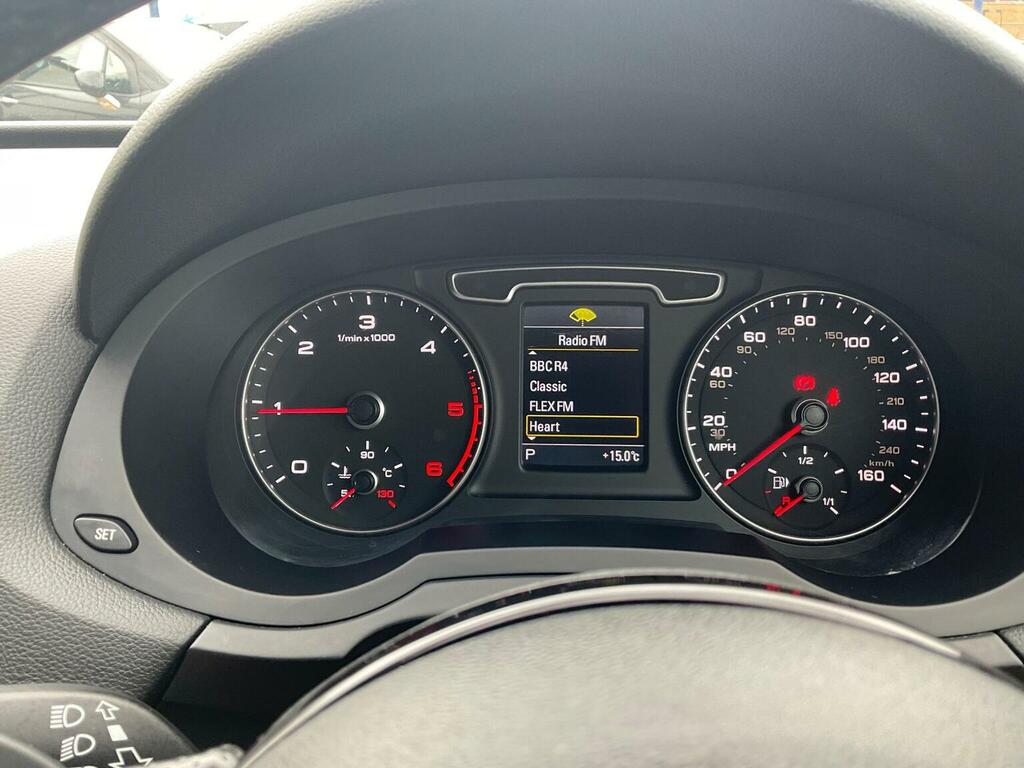 Audi Q3 2.0 Tdi 177 Quattro Se S Tron... White #15