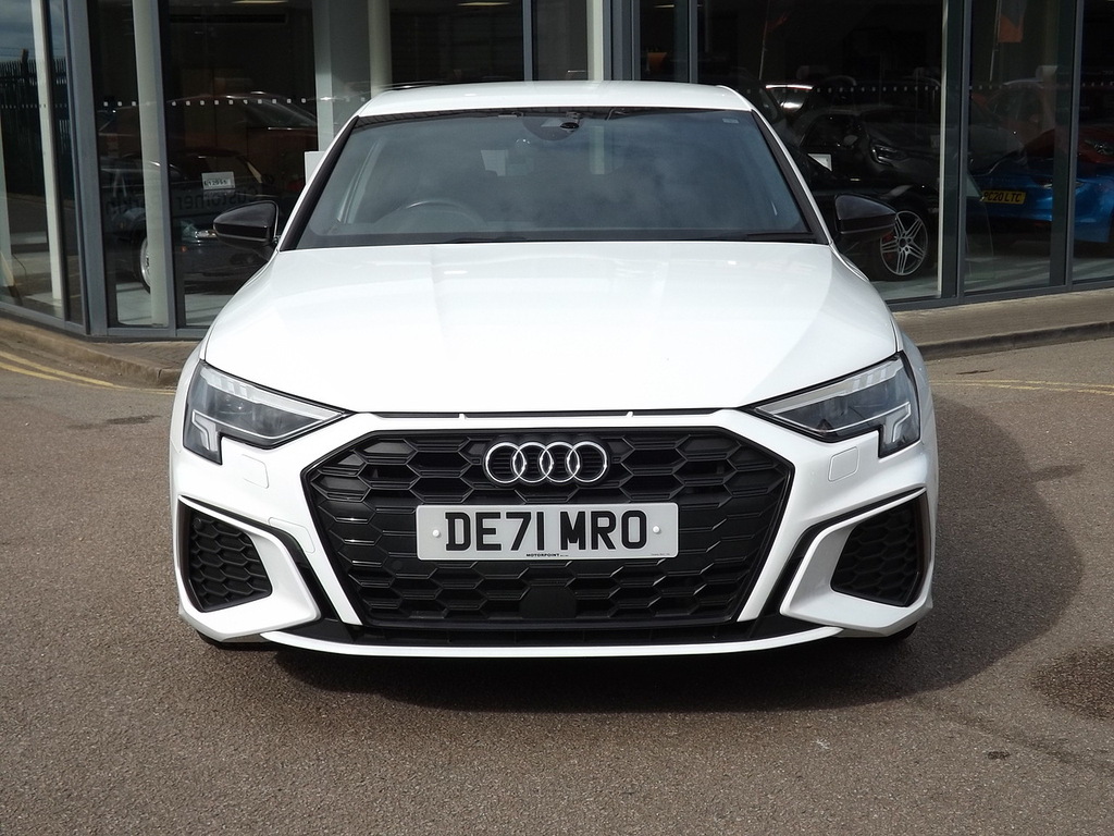 Audi A3 Tfsie S Line Competition White #2