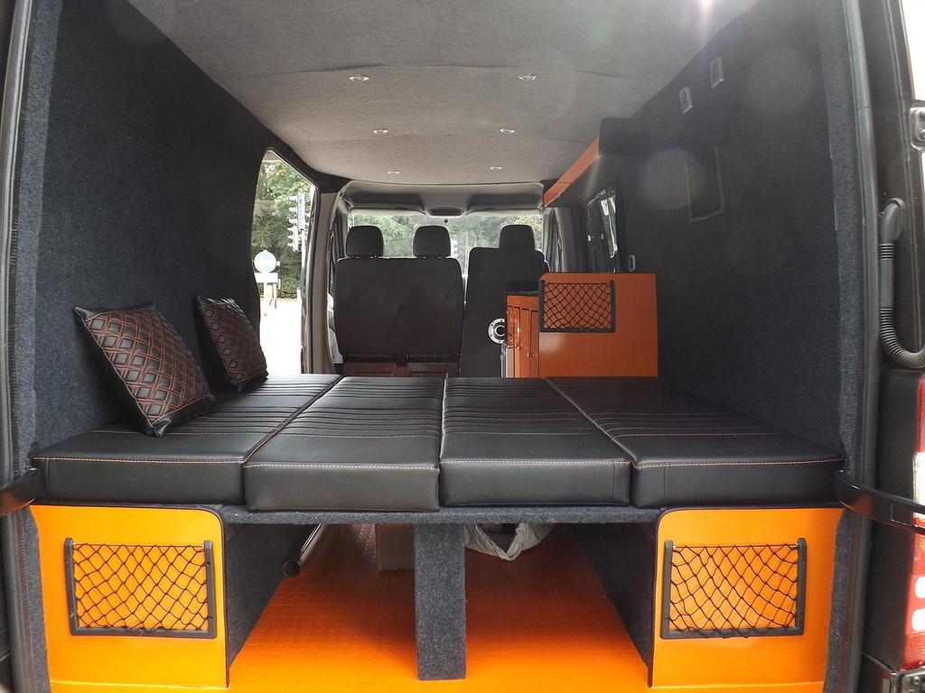 Mercedes-Benz Sprinter Cab And Chassis. 8,995Vat Black #29