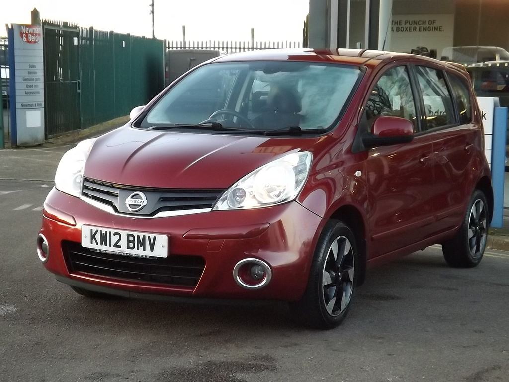 Nissan Note Acenta Red