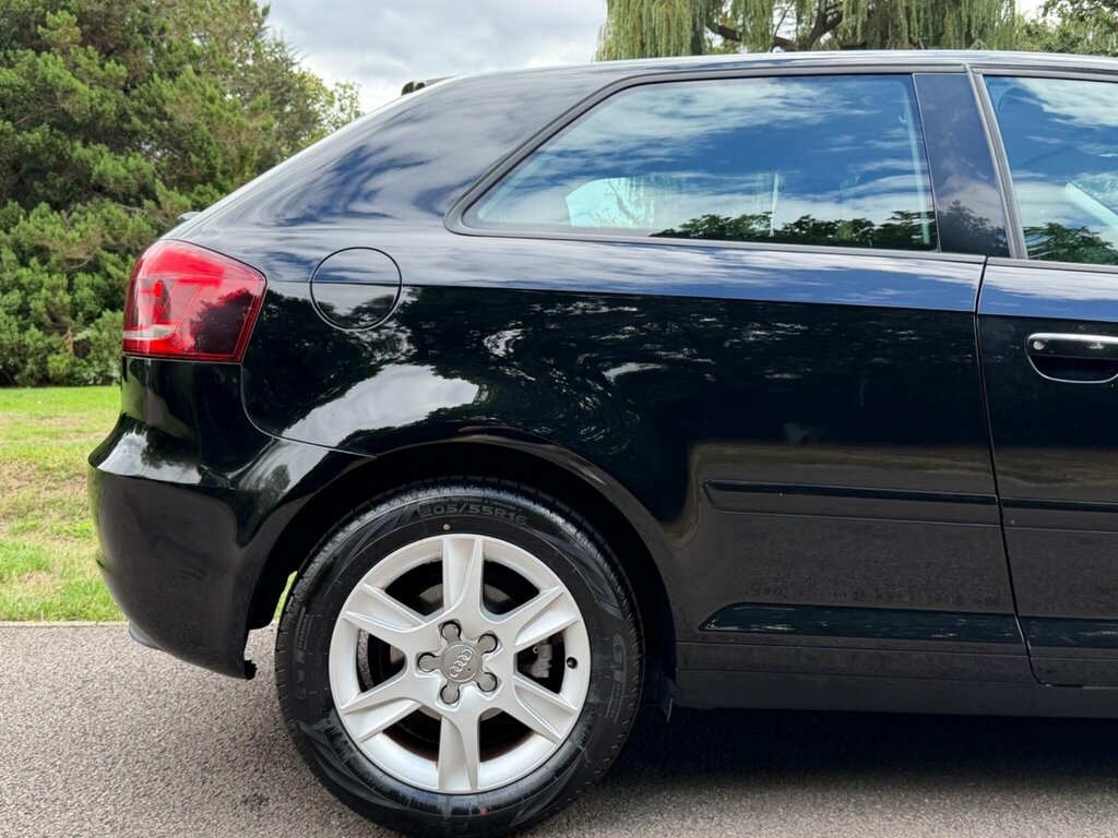 Audi A3 2.0 Tdi Sportback S Tronic Euro 5 Ss Black #16
