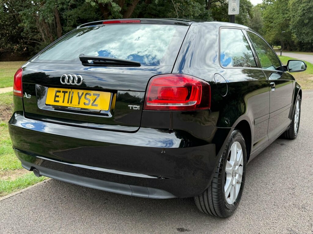 Audi A3 2.0 Tdi Sportback S Tronic Euro 5 Ss Black #22