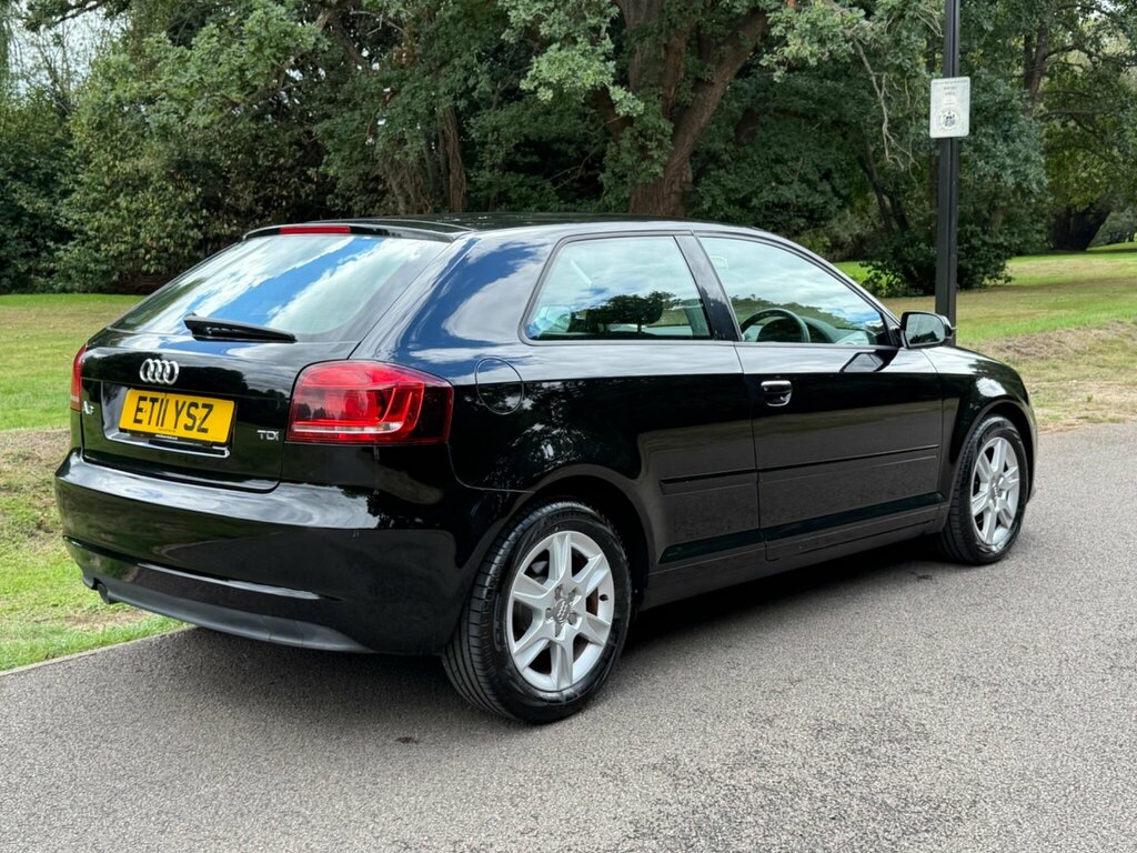 Audi A3 2.0 Tdi Sportback S Tronic Euro 5 Ss Black #8