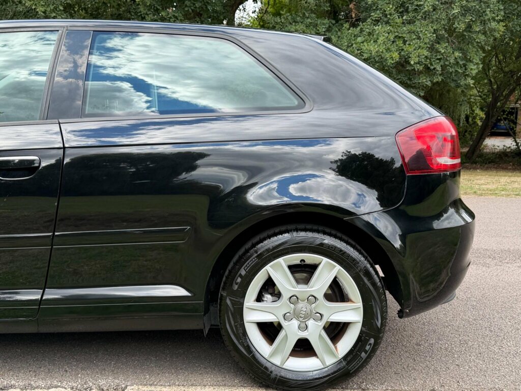 Audi A3 2.0 Tdi Sportback S Tronic Euro 5 Ss Black #19