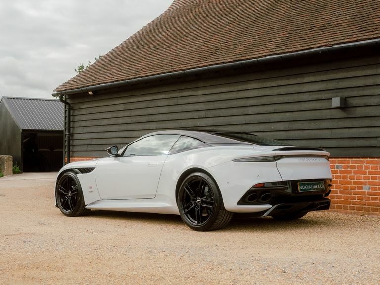 Aston Martin DBS V12 Superleggera Touchtronic 5.2 White #18