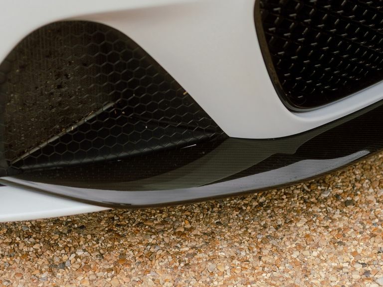 Aston Martin DBS V12 Superleggera Touchtronic 5.2 White #11