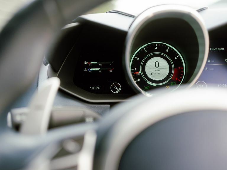 Aston Martin DBS V12 Superleggera Touchtronic 5.2 White #36