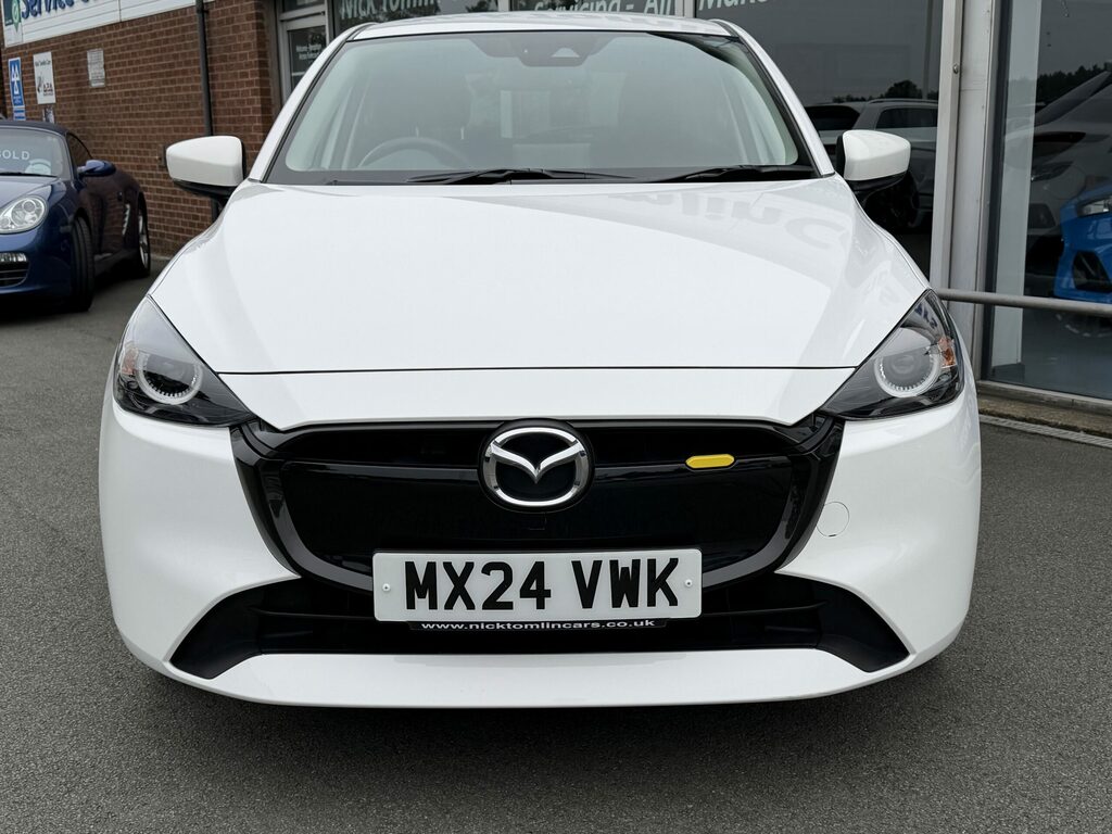 Mazda 2 Petrol White #2