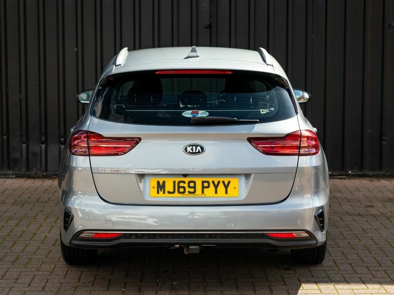 Kia Ceed 1.6 Crdi 3 Sportswagon Euro 6 Ss Red #8