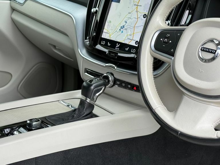 Volvo XC60 D4 Awd Momentum Pro Blis 360Smart Towba Grey #21