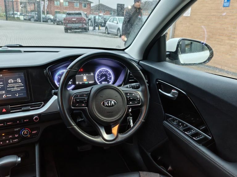 Kia Niro 1.6 Gdi Hybrid 2 Dct White #12
