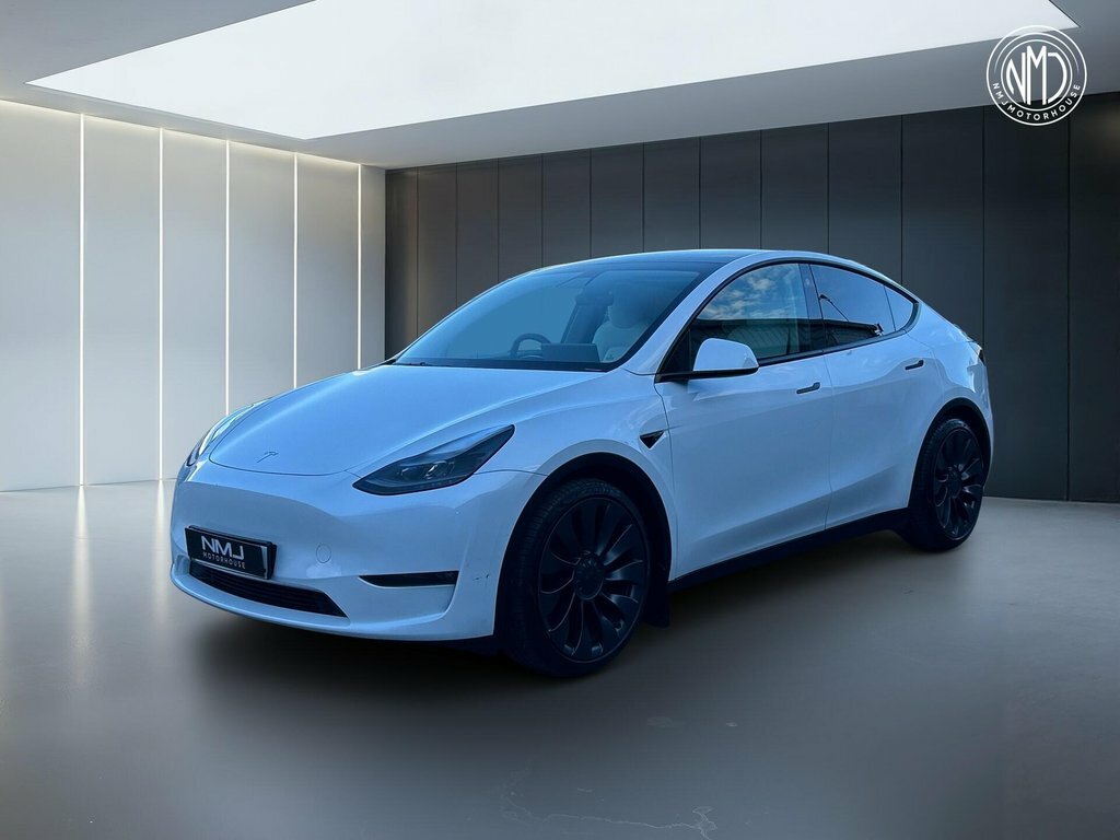 Tesla Model Y 2022 Dual Motor Performance 4Wde White #3