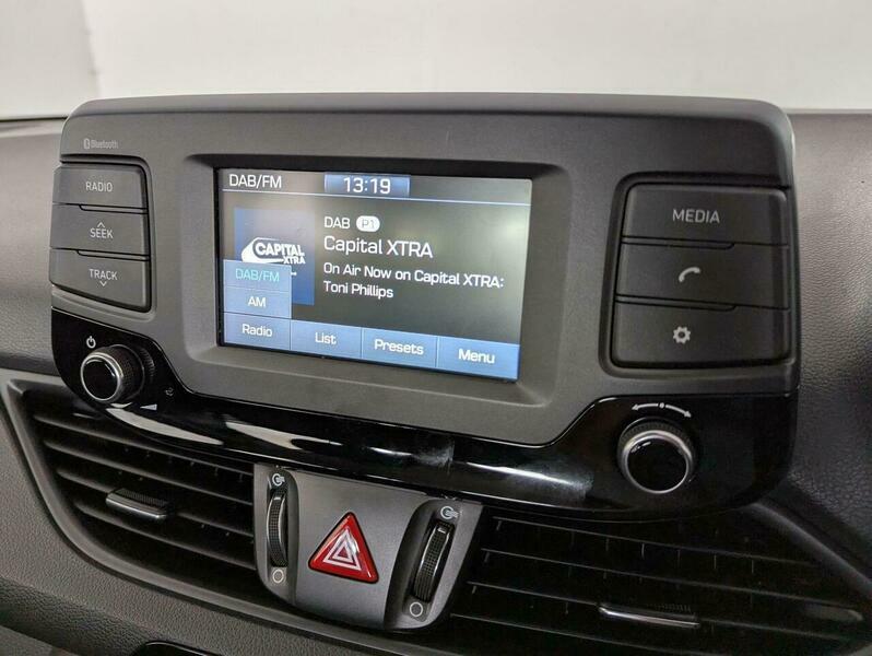 Hyundai I30 1.6 Crdi Se Nav Dct Brown #32