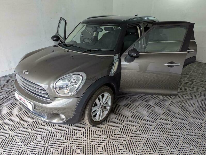Mini Countryman Countryman Cooper D White #20