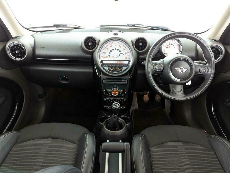 Mini Countryman Countryman Cooper D White #35