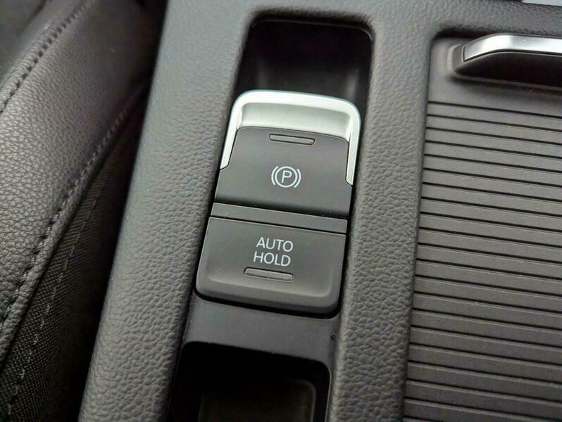 Volkswagen Passat 2L Se Business Black #24