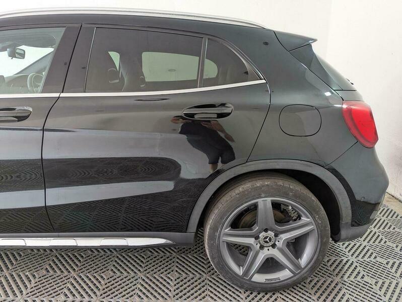 Mercedes-Benz C Class C 300 Amg Line Premium Grey #33