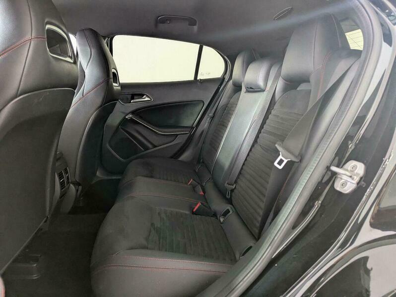 Mercedes-Benz C Class C 300 Amg Line Premium Grey #17