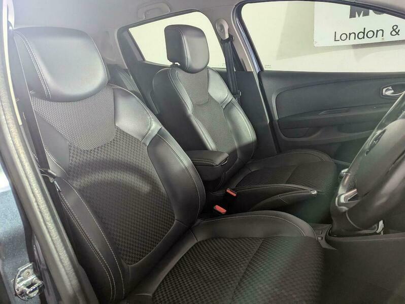 Renault Clio 0.9 Tce 90 Signature Nav Horizon Pack Red #13