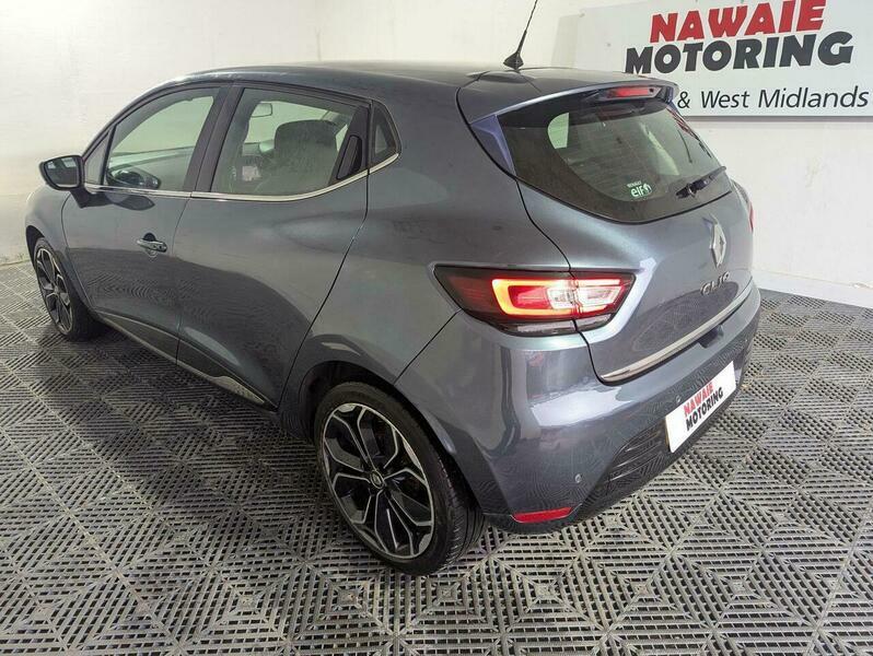 Renault Clio 0.9 Tce 90 Signature Nav Horizon Pack Red #27