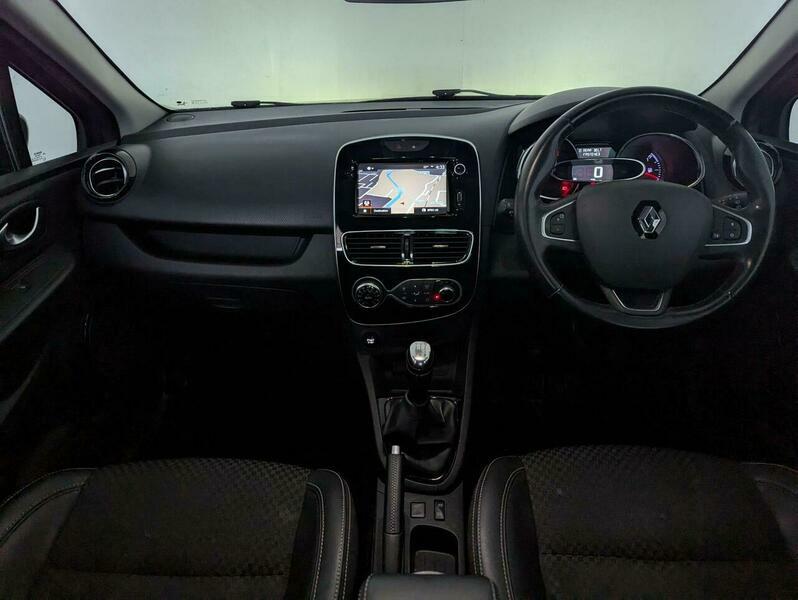 Renault Clio 0.9 Tce 90 Signature Nav Horizon Pack Red #35