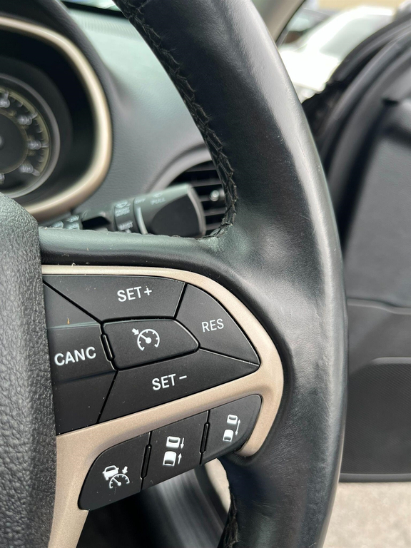 Jeep Cherokee M-jet Limited 5-Door Black #27
