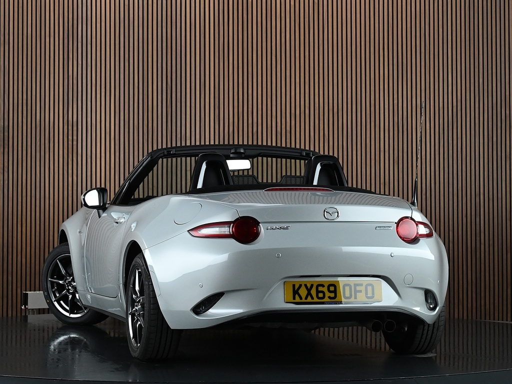 Mazda MX-5 1.5 Skyactiv-g Sport Nav Convertible M Silver