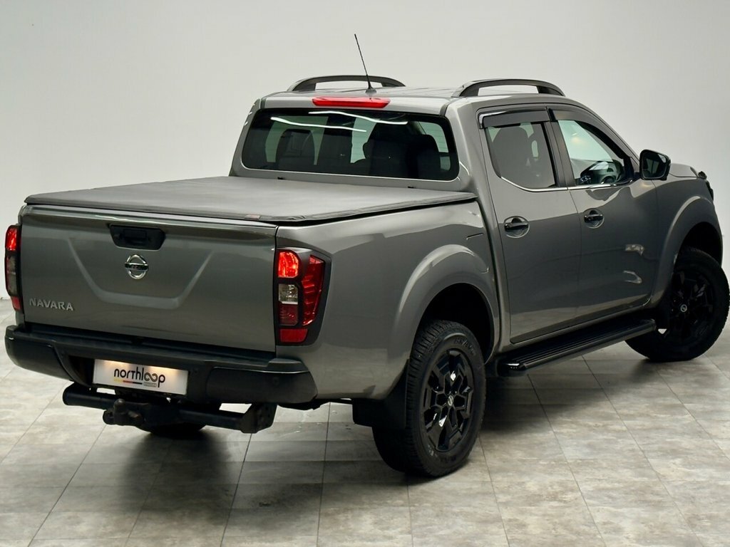 Nissan Navara 2.3L N-guard Grey #2