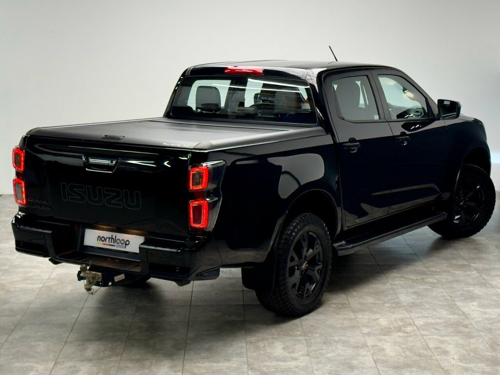 Isuzu D-Max 1.9L V-cross Black #2