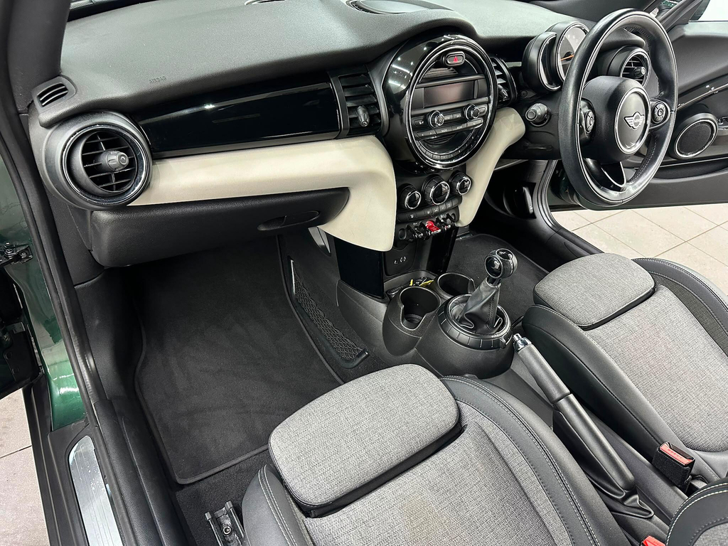 Mini Hatch 1.5 Cooper Euro 6 Ss Green #3