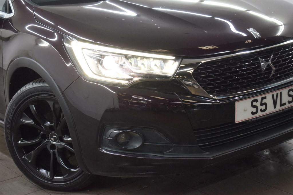 DS DS 4 Crossback Ds 4 Crossback 1.6 Bluehdi Crossback Ma White #14