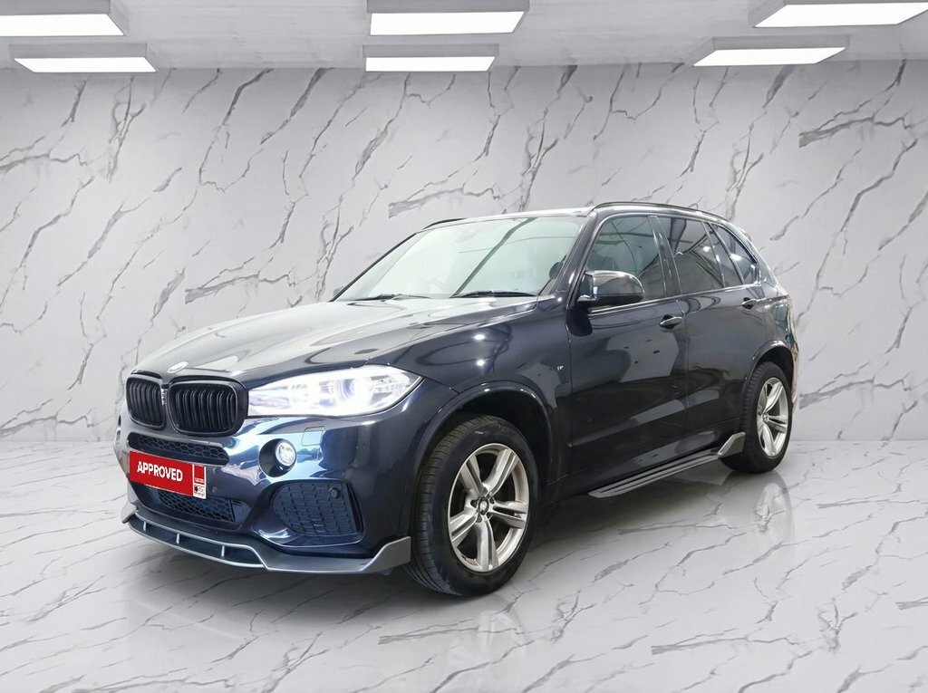 BMW X5 2L M Sport Black #2