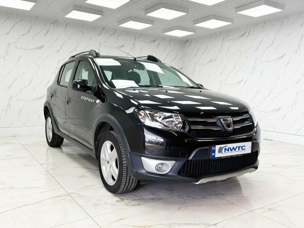 Dacia Sandero Stepway 1.5L Laureate Black #2