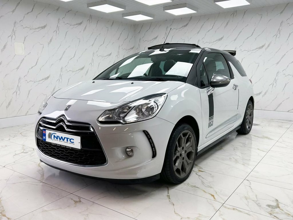 DS DS 3 Cabrio 1.6L Dstyle Nav White #4
