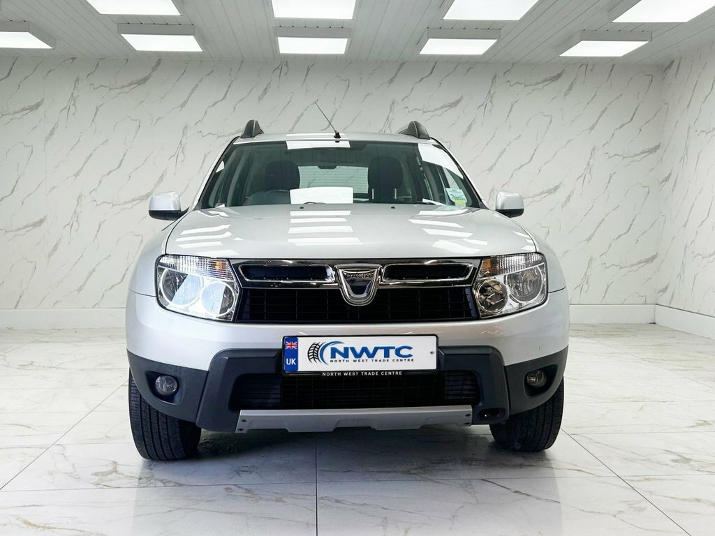 Dacia Duster 1.5L Laureate Silver #3