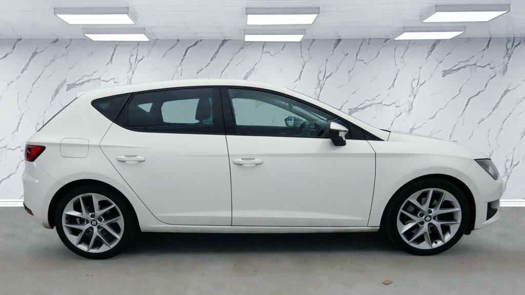 Seat Leon 2L Fr White #5