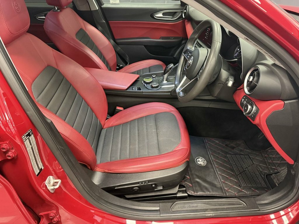 Alfa Romeo Giulia 2.2 Td Speciale Euro 6 Ss Red #14