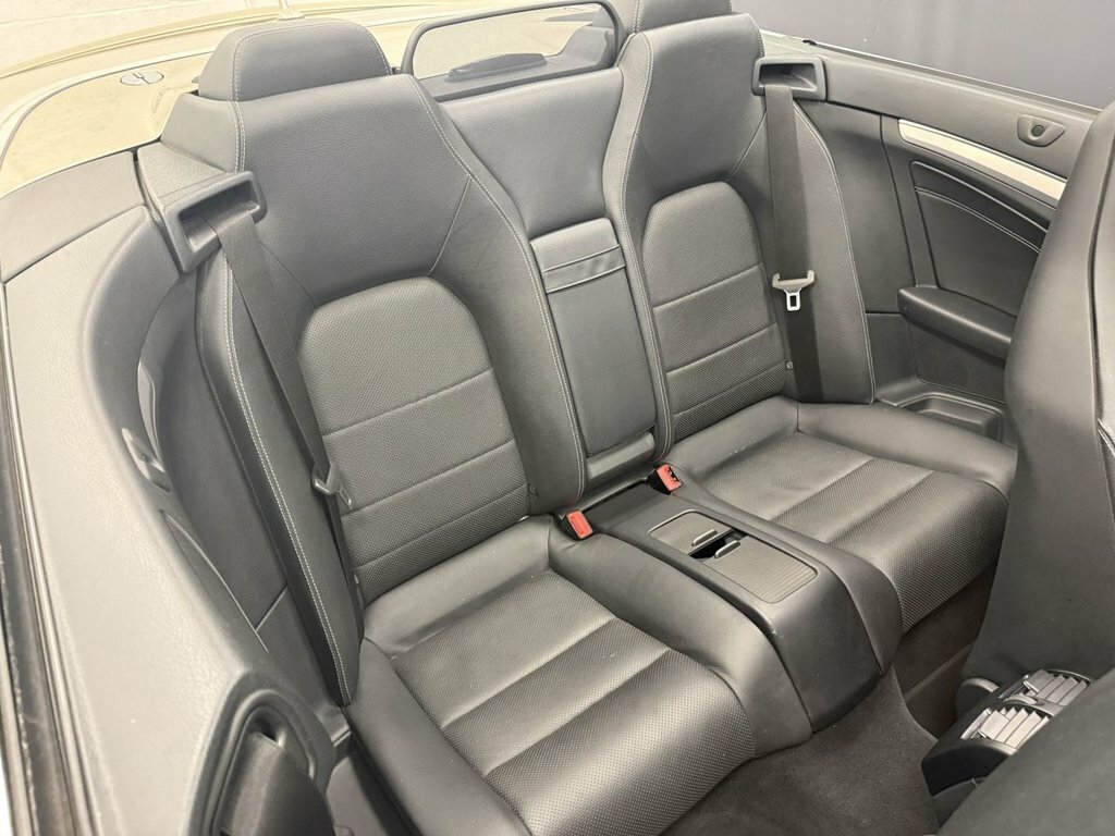 Mercedes-Benz E Class E350 Bluetec Amg Sport 7G-tronic Black #36