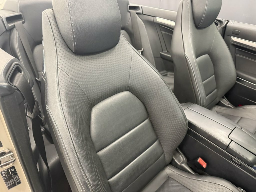 Mercedes-Benz E Class E350 Bluetec Amg Sport 7G-tronic Black #19