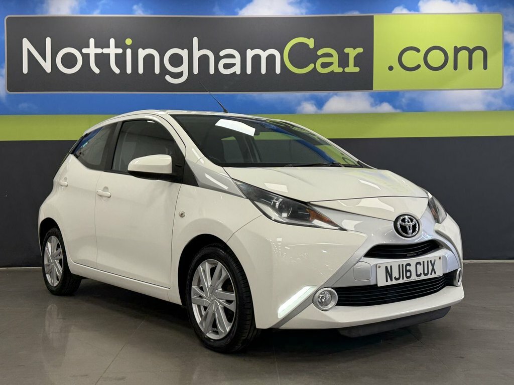 Toyota Aygo 1L X-pression White
