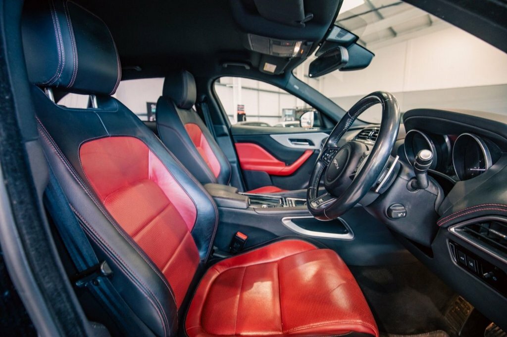Jaguar F-Pace 2L R-sport Black #2