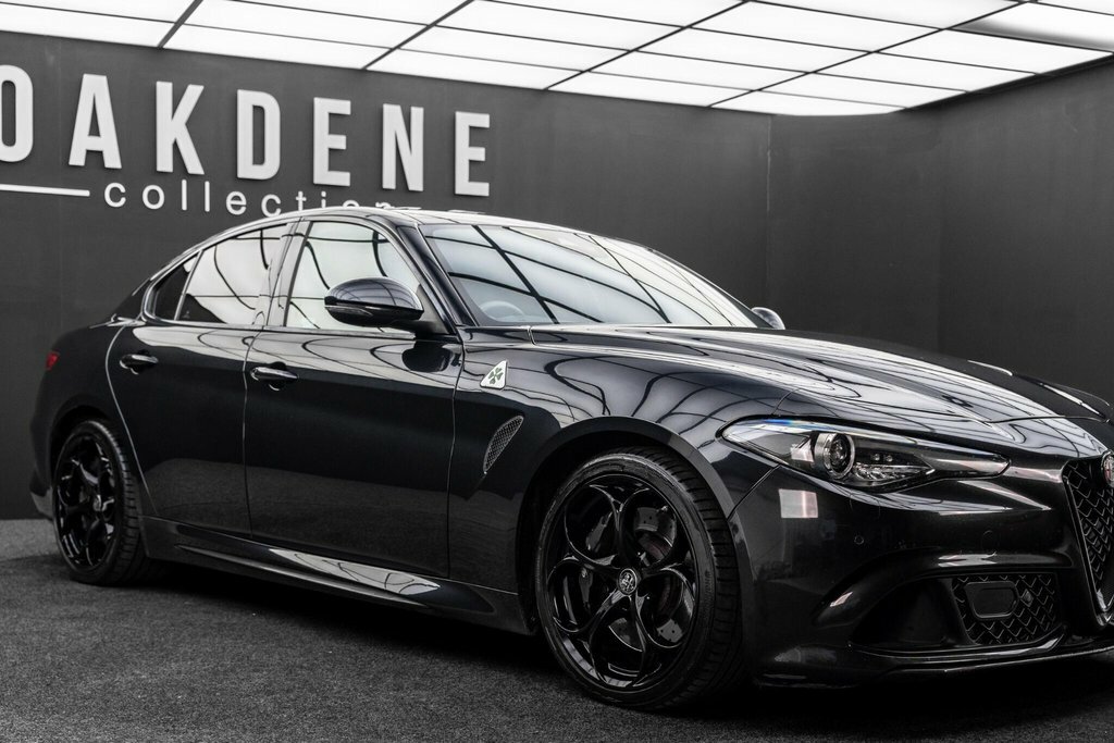 Alfa Romeo Giulia 2.2 Td Speciale Euro 6 Ss Black #19