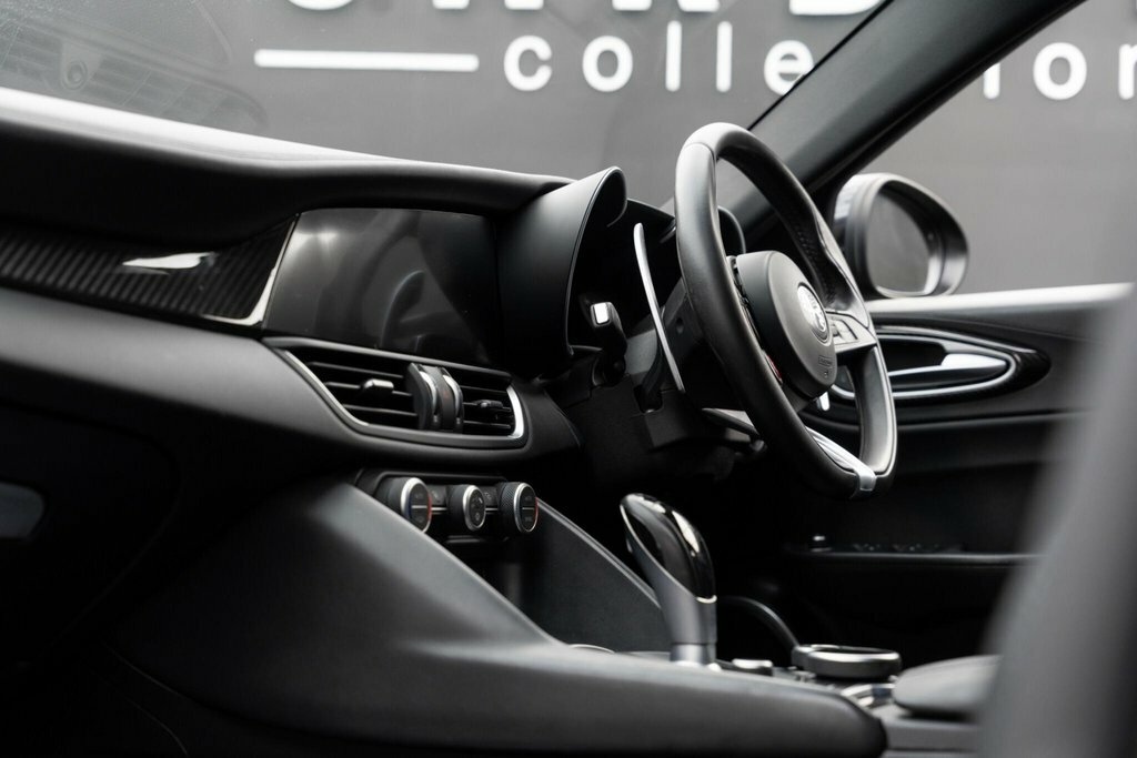 Alfa Romeo Giulia 2.2 Td Speciale Euro 6 Ss Black #39